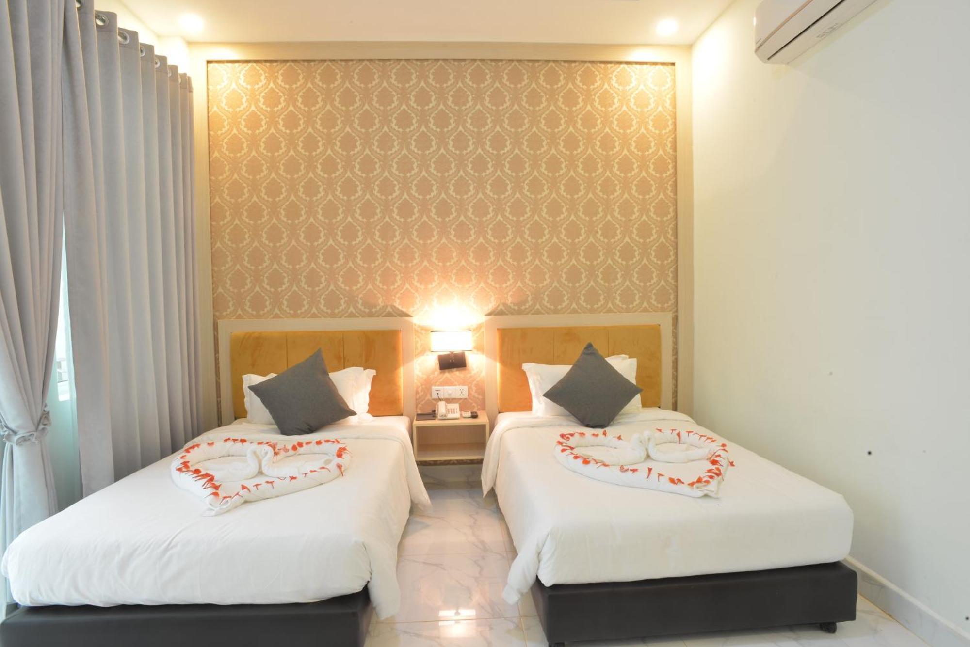 Sangkahak Mith Hotel Kep Exteriör bild